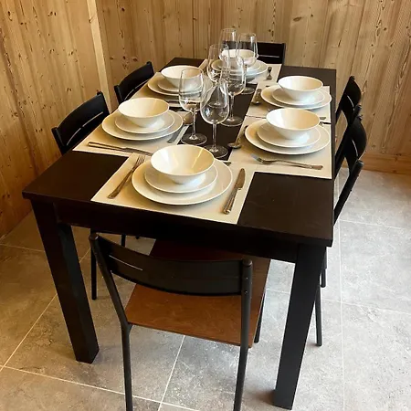 Luxury Sleeps 8 * Val Thorens